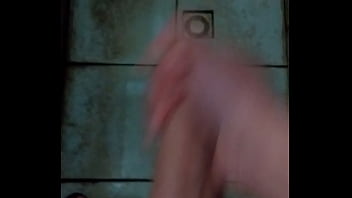 Preview 2 of Mum Got F Again - gozando no banho