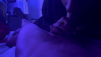Preview 2 of Nun Doble - SHE SUCKING MAD DICK FOR 5 MINS