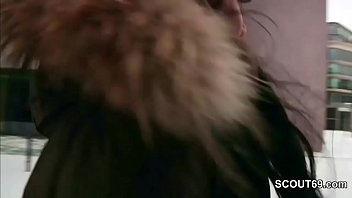 Preview 1 of Mask Fucking - Tattoo Porno Star Kitty Core beim Casting mit normalen Typ