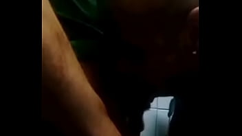 Preview 4 of Chubby Dance Arab - marte chupando pau no banheirao