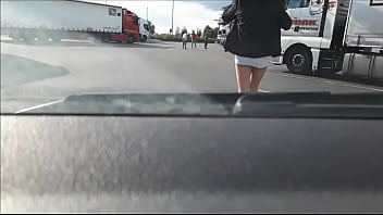 Preview 1 of Hot Nakat - raz la moule devant des routiers