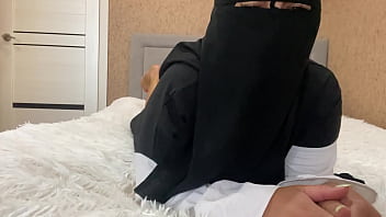 Preview 2 of Xxiv 18 - Hot JOI from Arab