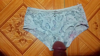 Preview 4 of You Huge Oral - Sịp em đ&agrave_n bướm xinh xắn  | Cum on panties compilation the best!