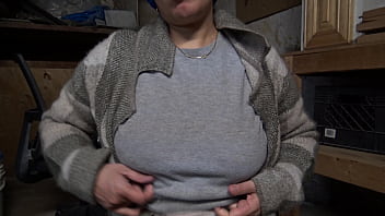 Preview 1 of Youtube Ibu Tiri Japan - french amateur girl lets perverted guy cum in her mouth in the basement