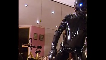 Preview 3 of Japaneses Bbw And Son - Roxina2000BikerWankerCumming100202XL.WMV