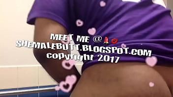Preview 3 of Xweajozal - HOT SEXY TWERKING BOOTY LIKE A GIRL!! WOW!! Tgirl, butt, TRANSGENDER, 