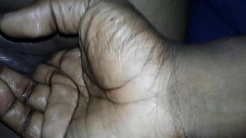 Preview 1 of Sany Linan - Enfuli fingering namaganda fort