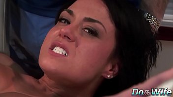 Preview 4 of Choti Larki Ki Video - Sexy brunette wife loves anal