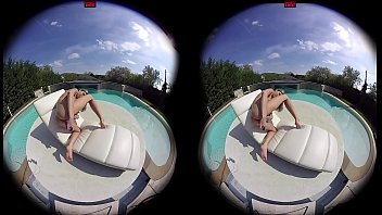 Preview 4 of Pinal Rape - VirtualPornDesire - Gina Gerson Plays by the Pool 180 VR 60 FPS
