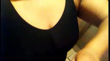 Preview 1 of Deepika Sexy - Los Pezonzotes De Mi Perra