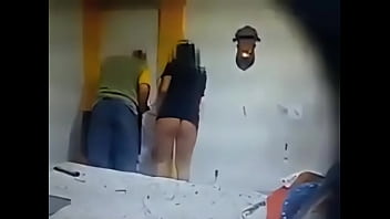 Preview 2 of Kamasutra Lesbian - Una esposa infiel trata de seducir al t&eacute_cnico de TV