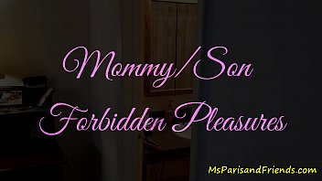 Preview 1 of Ipregnates Mom By Son