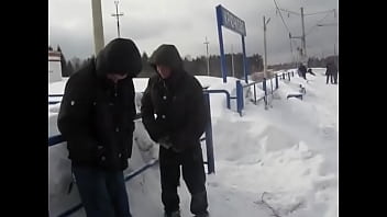 Preview 4 of Uncensored Newhalf Jav - Monstrando os bagos na neve