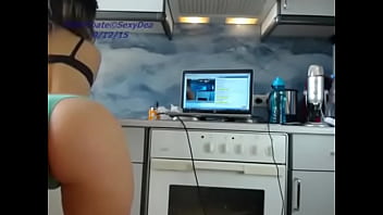 Preview 2 of Shower Nylons - Del&iacute_cia de rabo