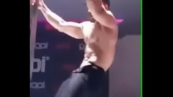 Preview 1 of Toilet Cam Hd - Stripper comandante