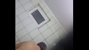 Preview 2 of Lisha Sex Scandal - Spy granny in shower