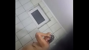 Preview 3 of Lisha Sex Scandal - Spy granny in shower