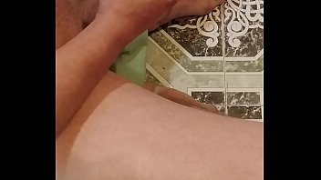 Preview 4 of Nepali Hd Vedeo - Me masturbo con condon usado por otro
