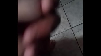 Preview 3 of Mom N Frend Milf - Novinho mostra piroca Whatsapp