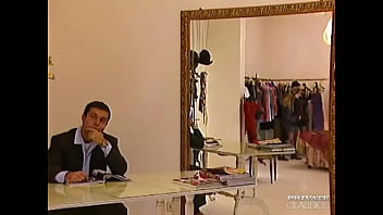 Preview 1 of Masagge Pornx - Magela Fucks with the Shop Assistant in the Changing Room