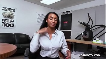 Preview 3 of Pregnant Hidden Camera - 480P 600K 69946311