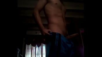 Preview 4 of Heroinsexvideos - Joven enyer se masturba de una manera exitante