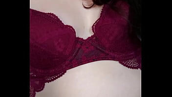 Preview 2 of Xy Vidio - Esta putita me manda este video para que le suba el promedio
