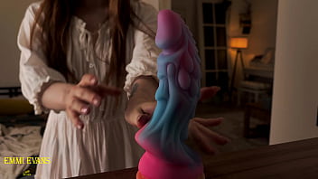 Preview 2 of Come Sote - A secret admirer&#039_s gift drove a webcam girl to ride a dragon dildo