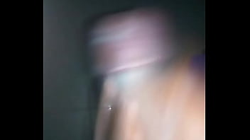 Preview 1 of Gurl Pissing - VID 76140303 160822 255