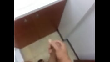Preview 4 of Zizinka Gsng Bang - Diego Alarcon se da una pana frente al espejo
