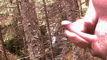 Preview 2 of Need Help Cum - skog