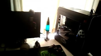 Preview 1 of Seachnv Zmz - Fisting by a PC
