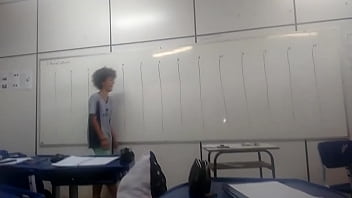 Preview 3 of Teacher Sexs With Students - Novinha safada andando ao som de sweet dreams