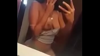 Preview 3 of Deshi Wife Com - Andrea Blanco Venezolana