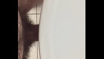 Preview 1 of Live Cam10 - Ma bite vs Lavabo 1.MOV