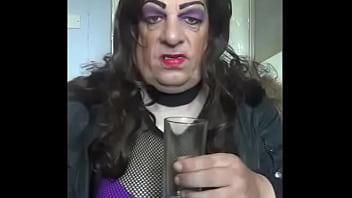 Preview 2 of Chinese Jabardasti X - as a crossdresser i really do love humiliating myself in front of you all