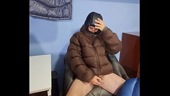 Preview 1 of Grosse Quebecoise - Cum Puffer Sleepingbag Down
