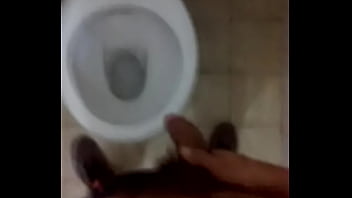 Preview 2 of Basak Engin Porn - Yo meando / me pissing