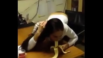 Preview 2 of Sexe Amoureux - Best Banana Blowjob Ever