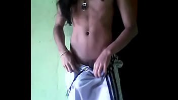 Preview 4 of Mom Injured Son Help Bathroom - Filhote batendo uma
