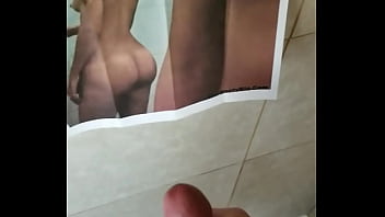 Preview 2 of Tem Sort Xxx Com Hd - Jacking off my tiny little dick to a picture of a fat ass woman