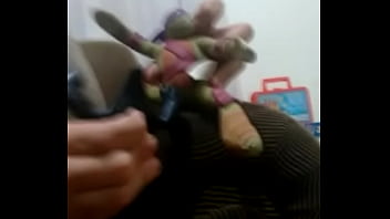 Preview 3 of Public Train Grab Big Tits - Alien do Ben 10 paga punhetinha pro donatello