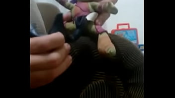 Preview 1 of Public Train Grab Big Tits - Alien do Ben 10 paga punhetinha pro donatello