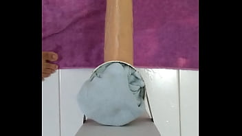 Preview 1 of Video Xxxxxxxxxxxxxx - Brincando com o consolo 01