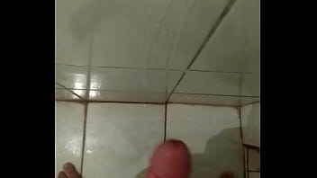 Preview 3 of Teenboys In Boxershorts - True Brazilian mulatto cock big cumshot - p&ecirc_nis do mulato brasileiro gozando