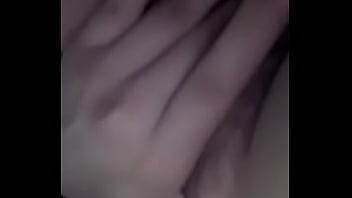 Preview 1 of Laura Lazaro - Mi chica se masturba