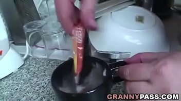 Preview 1 of Bangalixx Bf - Chubby Granny