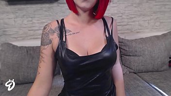 Preview 1 of Drunk Son Fuck Mom Forced - Fetisch Legging in Blau Teen Striptease