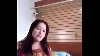Preview 1 of Amateur Real Blondehexe Tube - VID-20170614-WA0010