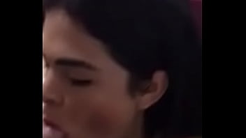 Preview 2 of Milf Big Titts Very Nice Fuck - tranny shemale chupando tremenda